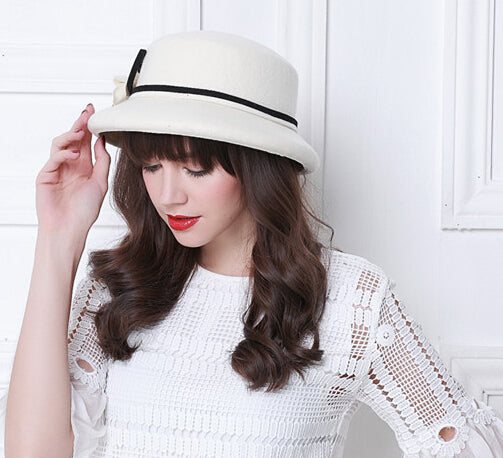 Black and White Flower Knot Casual Hat