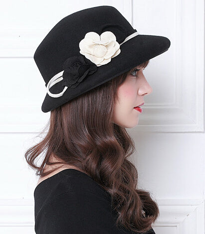 Black and White Flower Knot Casual Hat